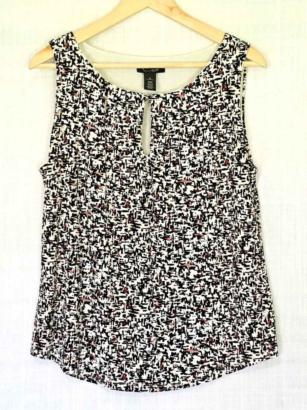 White House Black Market Abstract Print Keyhole Tank Top M - Picture 2 of 6